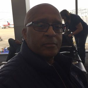 Meet your Posher, Kenneth